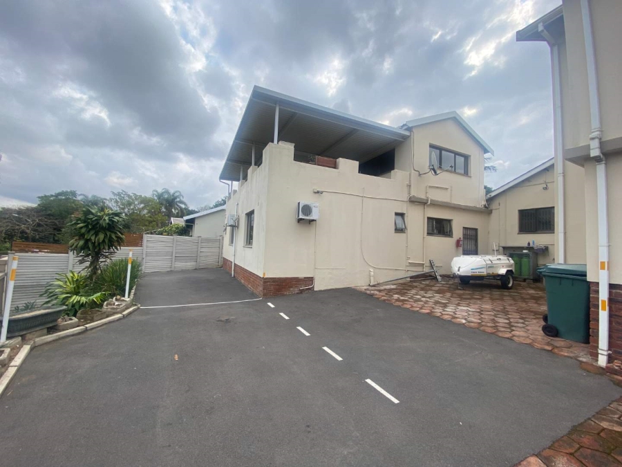 8 Bedroom Property for Sale in Westville KwaZulu-Natal