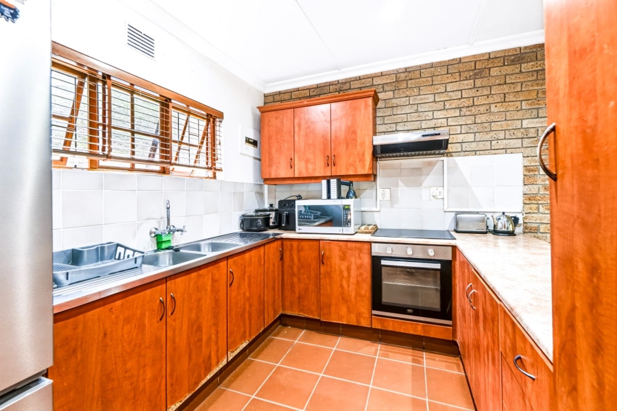 2 Bedroom Property for Sale in Amanzimtoti KwaZulu-Natal