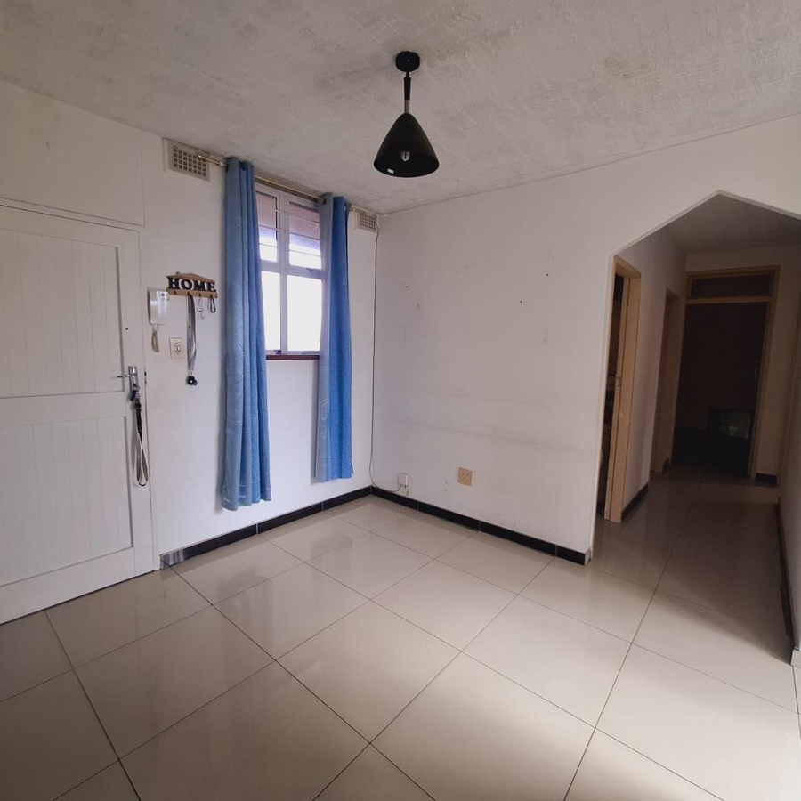 To Let 2 Bedroom Property for Rent in Malvern KwaZulu-Natal