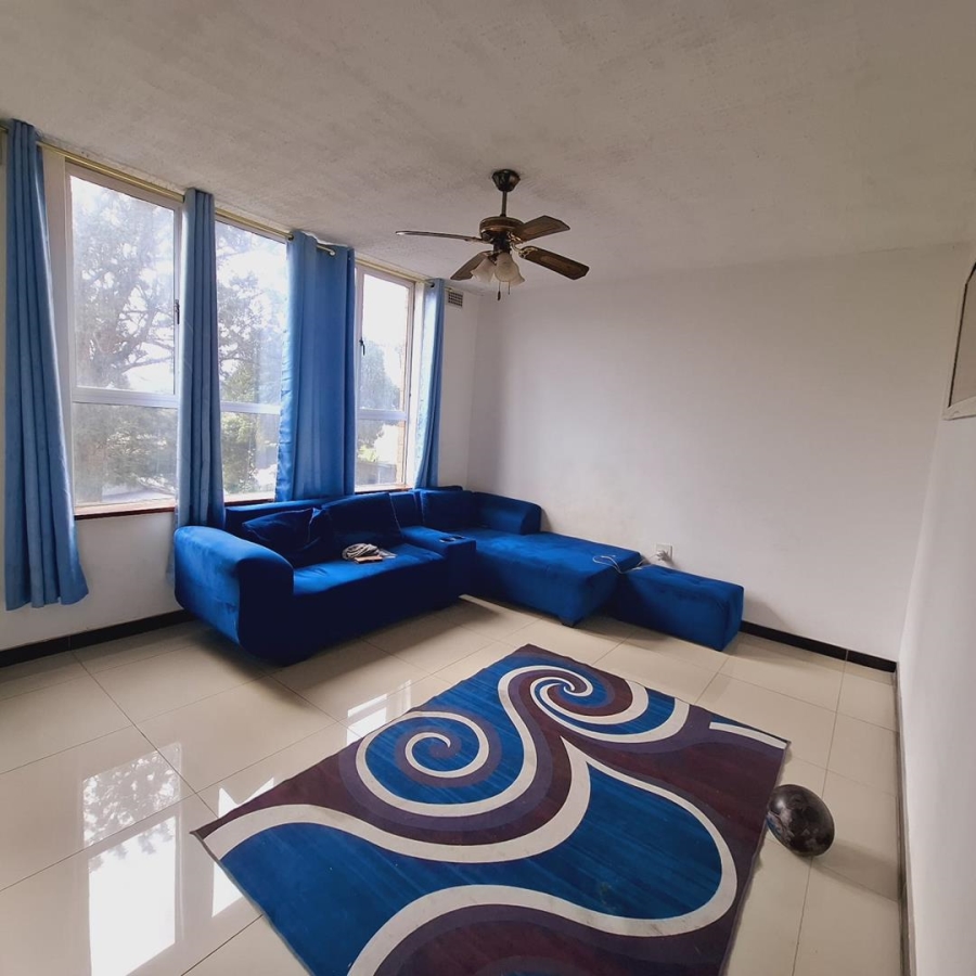 To Let 2 Bedroom Property for Rent in Malvern KwaZulu-Natal