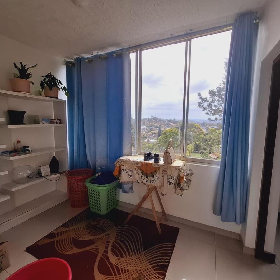 To Let 2 Bedroom Property for Rent in Malvern KwaZulu-Natal