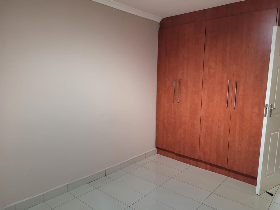 To Let 2 Bedroom Property for Rent in Bluff KwaZulu-Natal