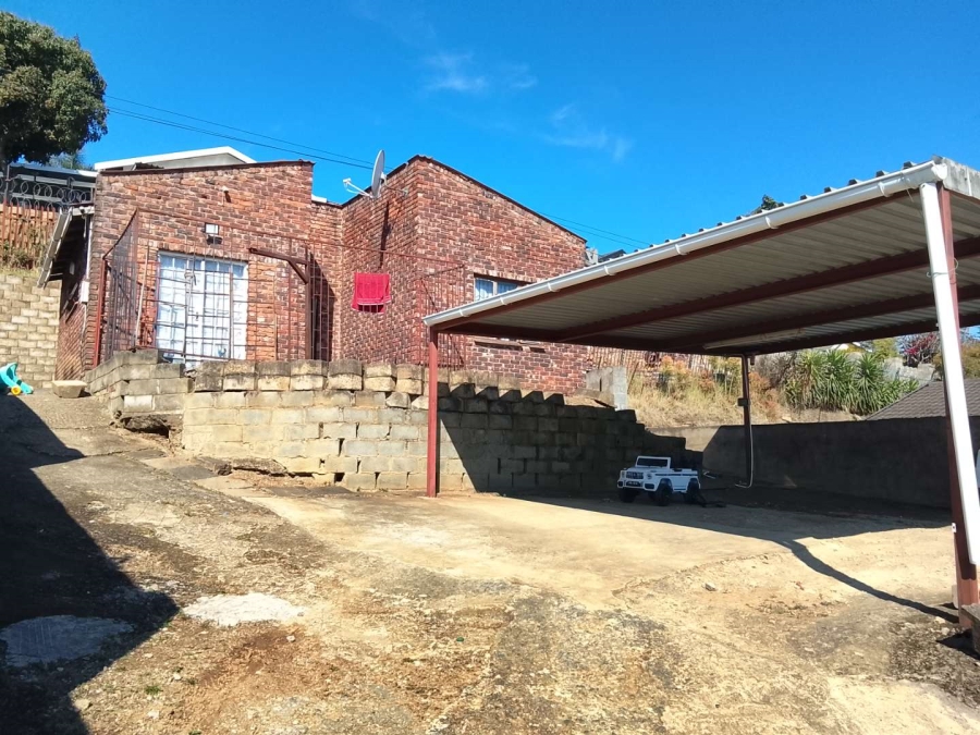 2 Bedroom Property for Sale in Raisethorpe KwaZulu-Natal