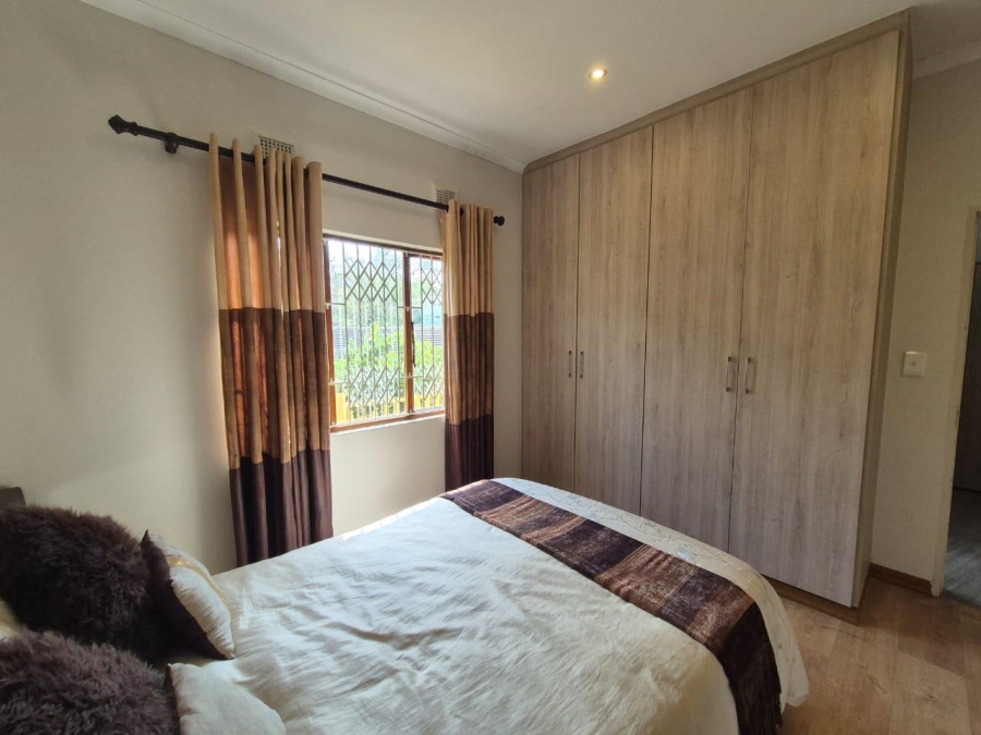 5 Bedroom Property for Sale in Malvern KwaZulu-Natal