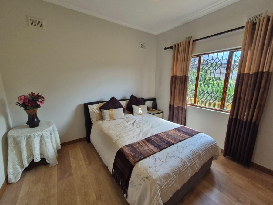 5 Bedroom Property for Sale in Malvern KwaZulu-Natal