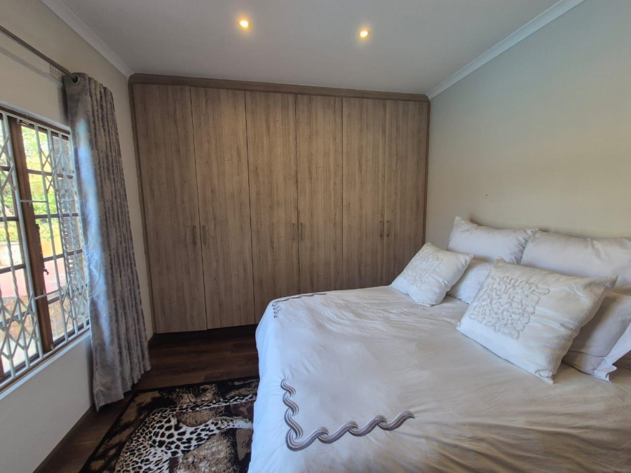 5 Bedroom Property for Sale in Malvern KwaZulu-Natal