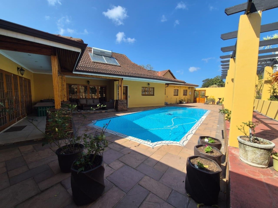 5 Bedroom Property for Sale in Malvern KwaZulu-Natal