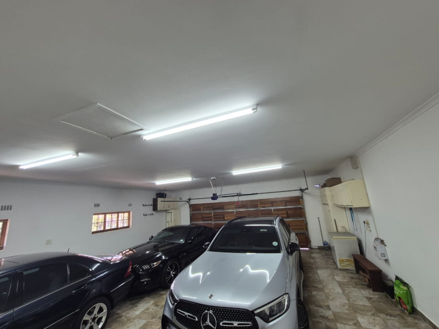 5 Bedroom Property for Sale in Malvern KwaZulu-Natal