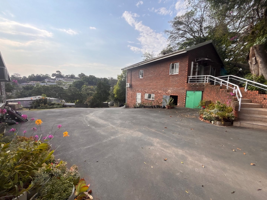 3 Bedroom Property for Sale in Pinelands KwaZulu-Natal