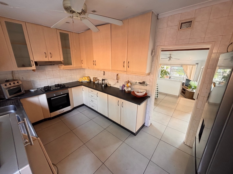 3 Bedroom Property for Sale in Pinelands KwaZulu-Natal