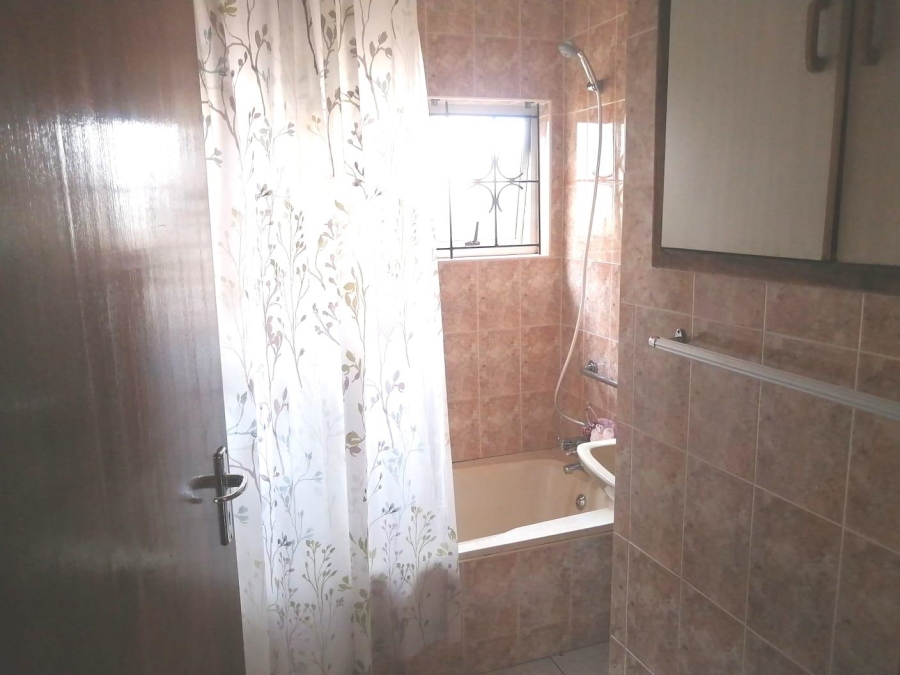 3 Bedroom Property for Sale in Shallcross KwaZulu-Natal