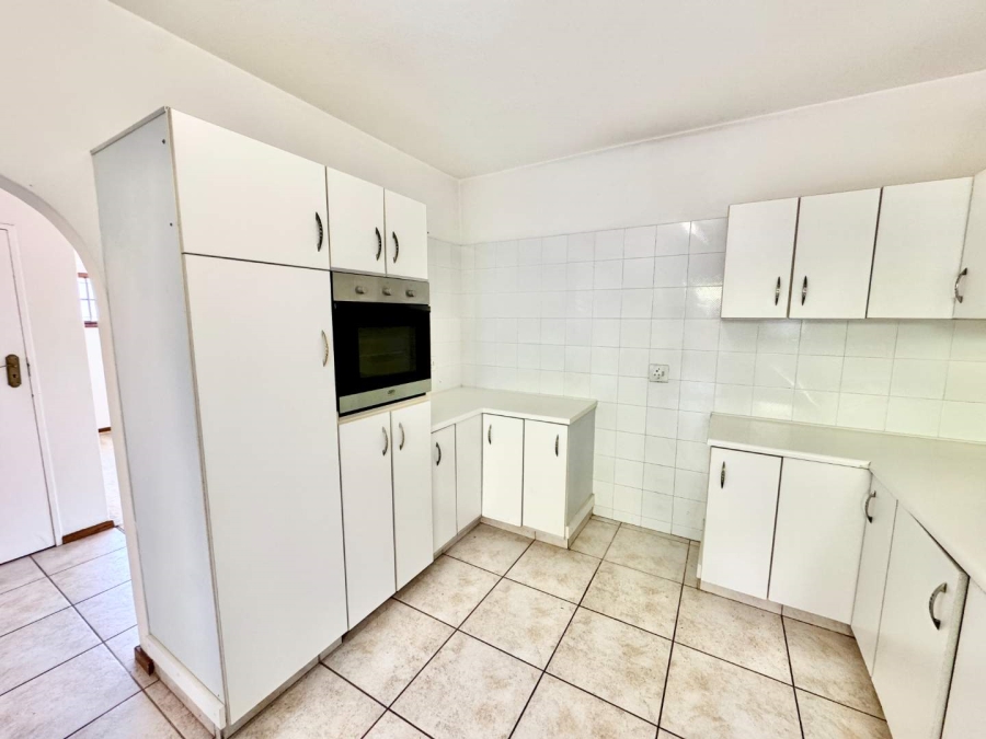 To Let 3 Bedroom Property for Rent in Sunningdale KwaZulu-Natal
