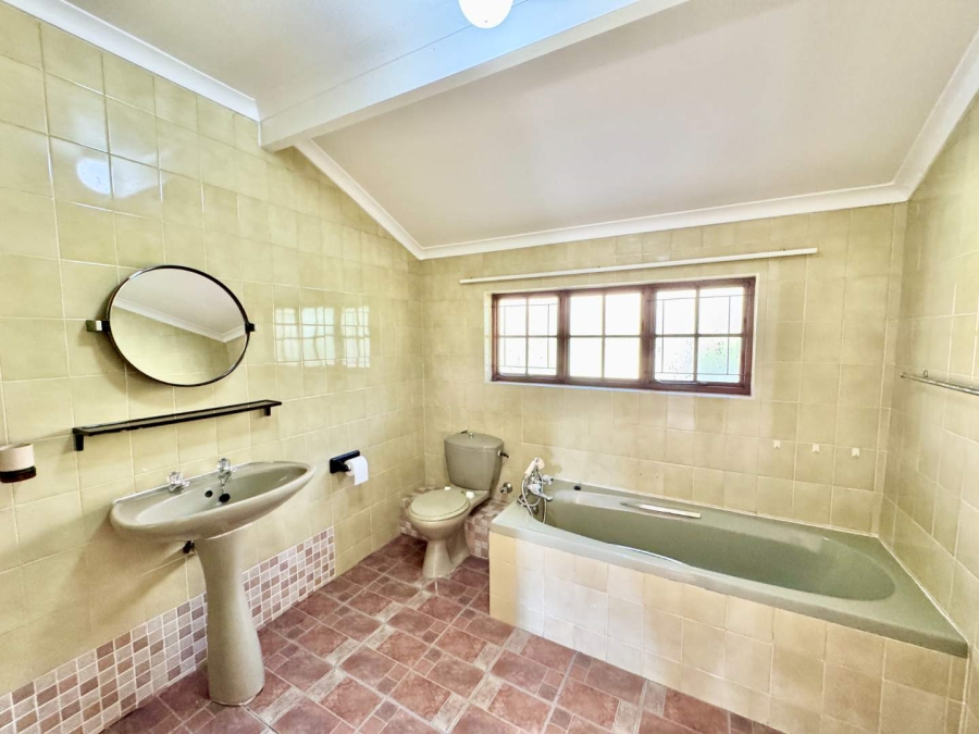 To Let 3 Bedroom Property for Rent in Sunningdale KwaZulu-Natal