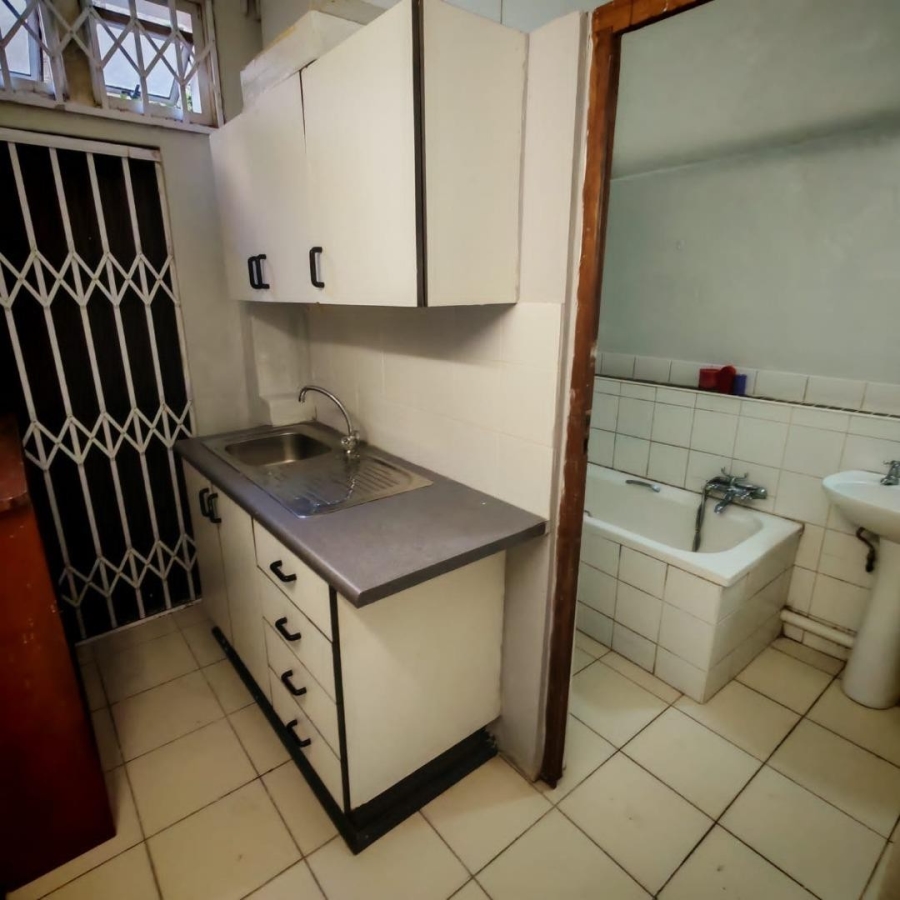 5 Bedroom Property for Sale in Bluff KwaZulu-Natal