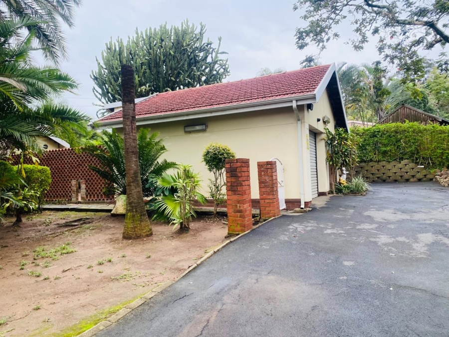 4 Bedroom Property for Sale in Dawncliffe KwaZulu-Natal