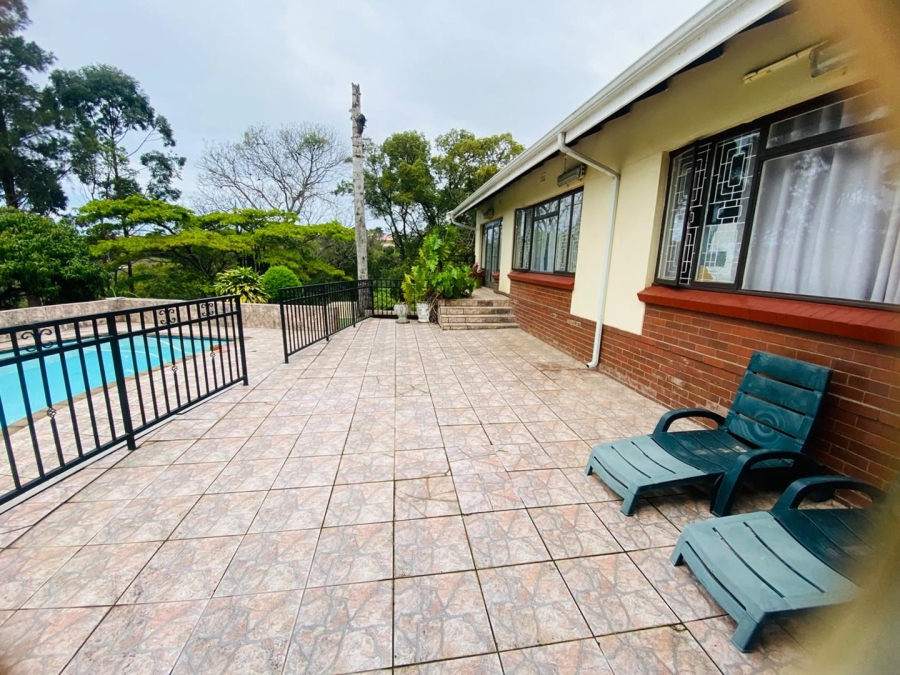 4 Bedroom Property for Sale in Dawncliffe KwaZulu-Natal