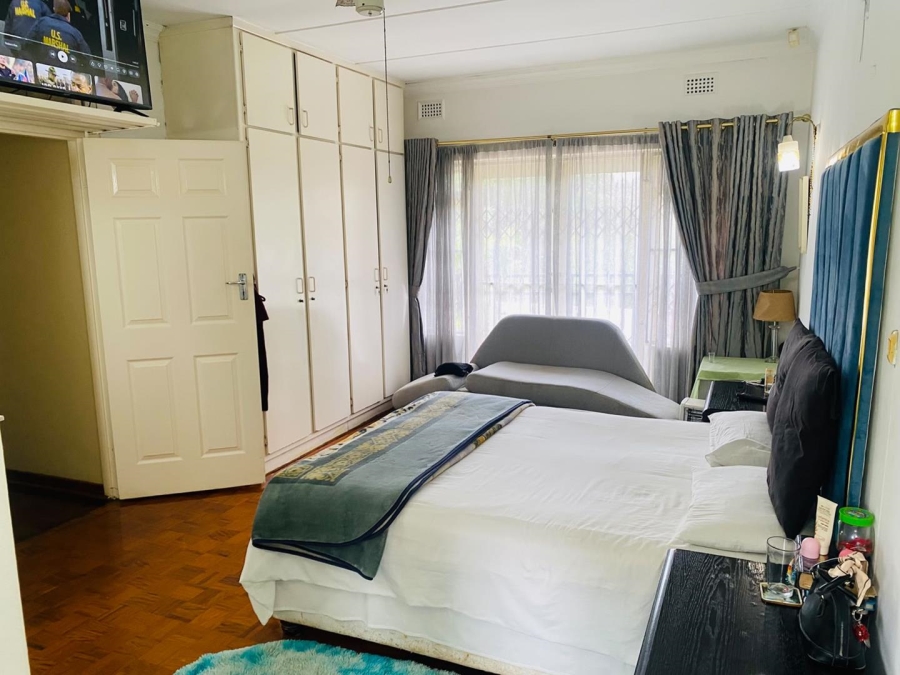 4 Bedroom Property for Sale in Dawncliffe KwaZulu-Natal