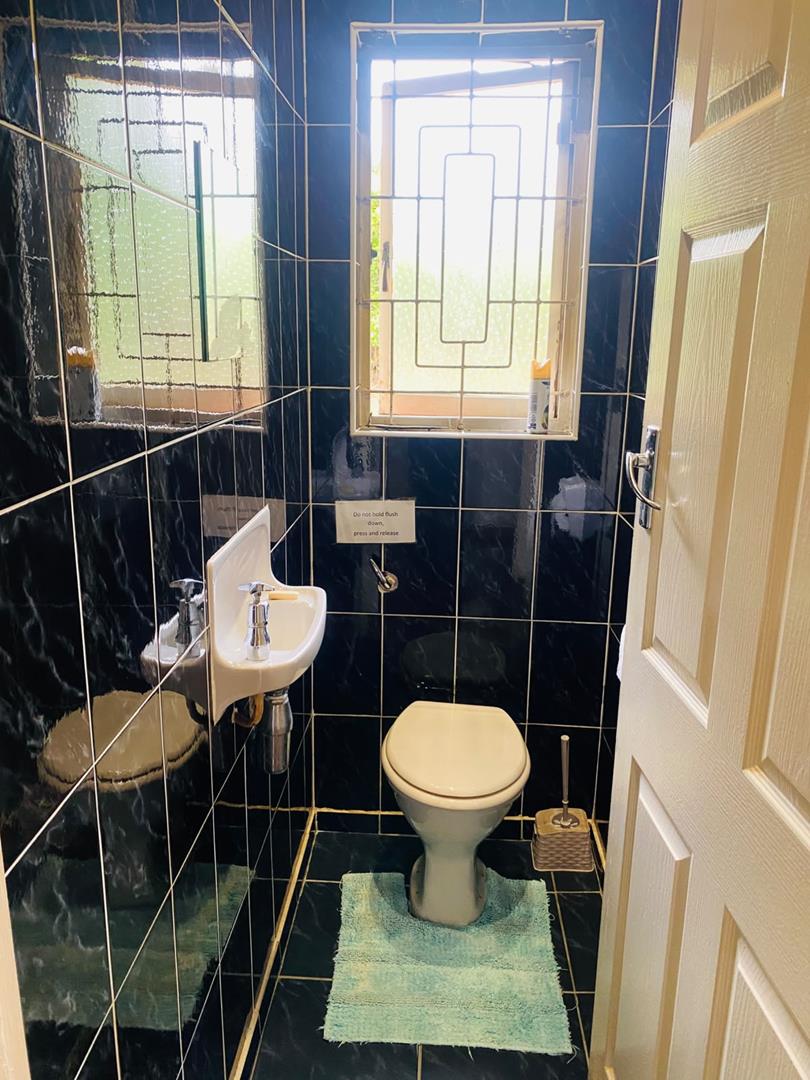 4 Bedroom Property for Sale in Dawncliffe KwaZulu-Natal