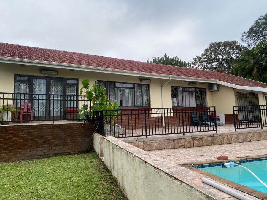 4 Bedroom Property for Sale in Dawncliffe KwaZulu-Natal