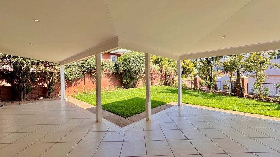 3 Bedroom Property for Sale in Mount Edgecombe Country Estate KwaZulu-Natal