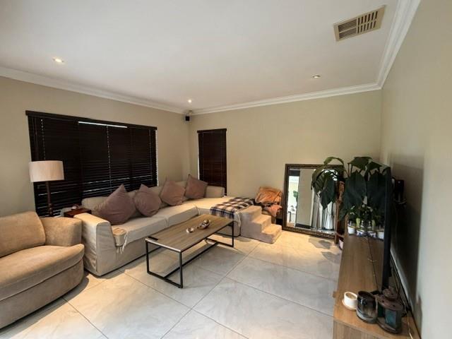 To Let 3 Bedroom Property for Rent in La Lucia KwaZulu-Natal