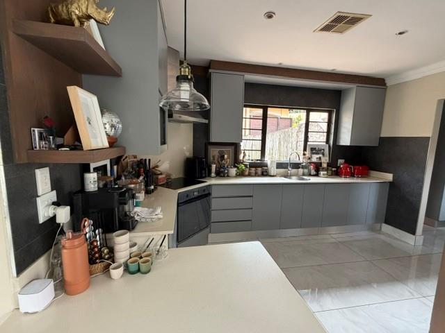 To Let 3 Bedroom Property for Rent in La Lucia KwaZulu-Natal