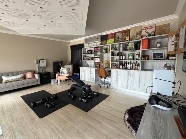 To Let 3 Bedroom Property for Rent in La Lucia KwaZulu-Natal