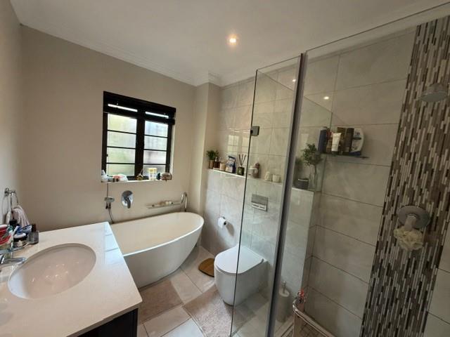 To Let 3 Bedroom Property for Rent in La Lucia KwaZulu-Natal