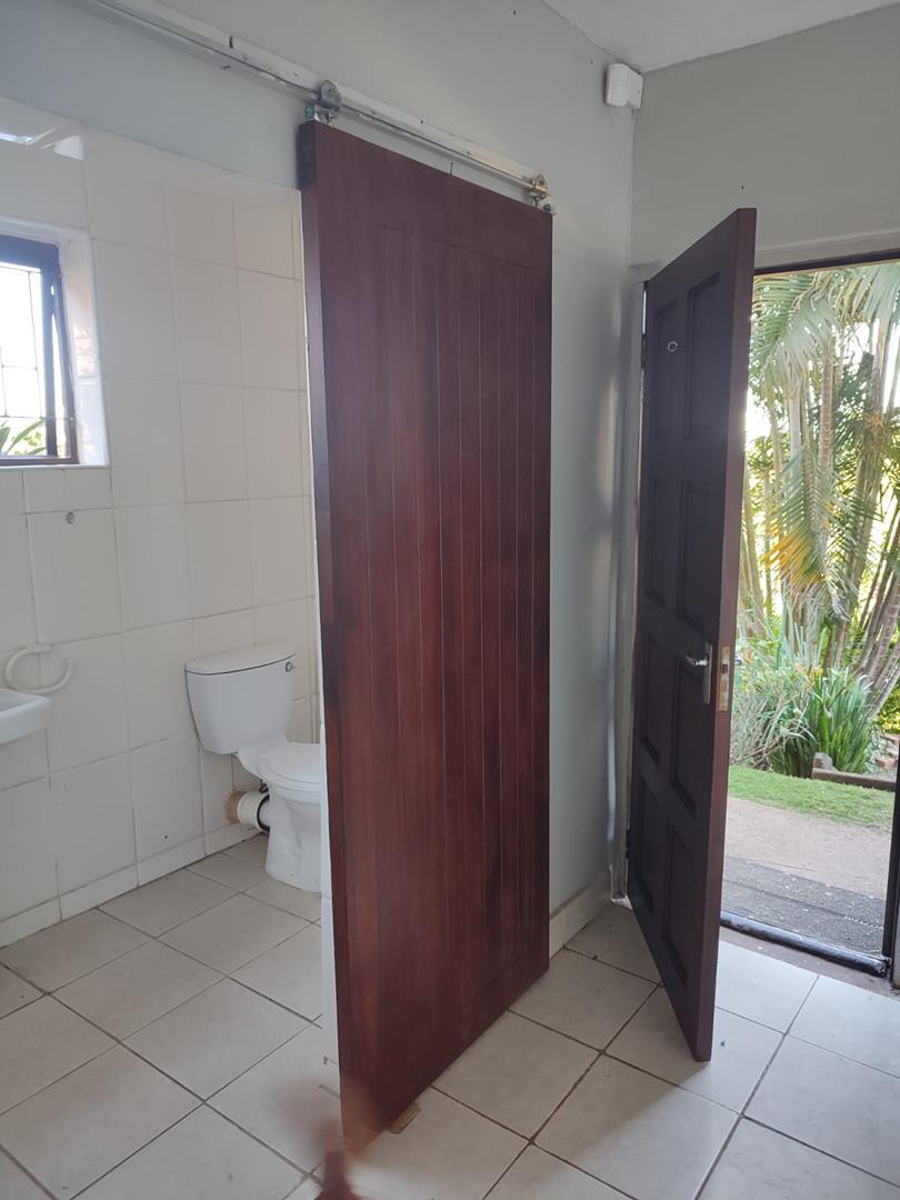 1 Bedroom Property for Sale in Kingston Park KwaZulu-Natal