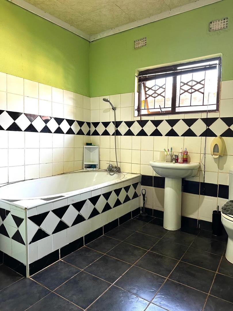 3 Bedroom Property for Sale in Empangeni KwaZulu-Natal