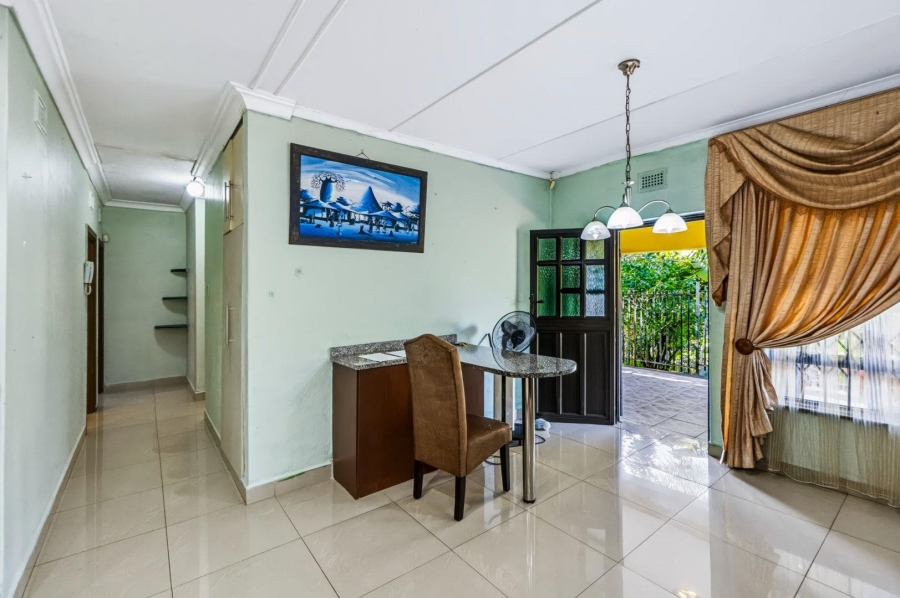 3 Bedroom Property for Sale in Amanzimtoti KwaZulu-Natal
