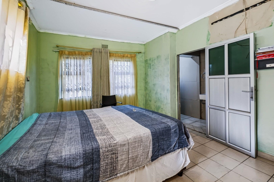 3 Bedroom Property for Sale in Amanzimtoti KwaZulu-Natal