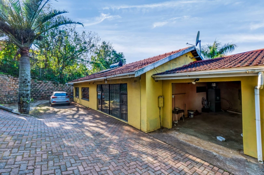 3 Bedroom Property for Sale in Amanzimtoti KwaZulu-Natal