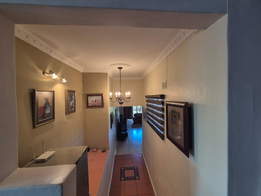 4 Bedroom Property for Sale in Kharwastan KwaZulu-Natal