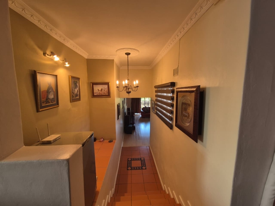 4 Bedroom Property for Sale in Kharwastan KwaZulu-Natal