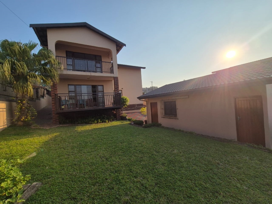 4 Bedroom Property for Sale in Kharwastan KwaZulu-Natal