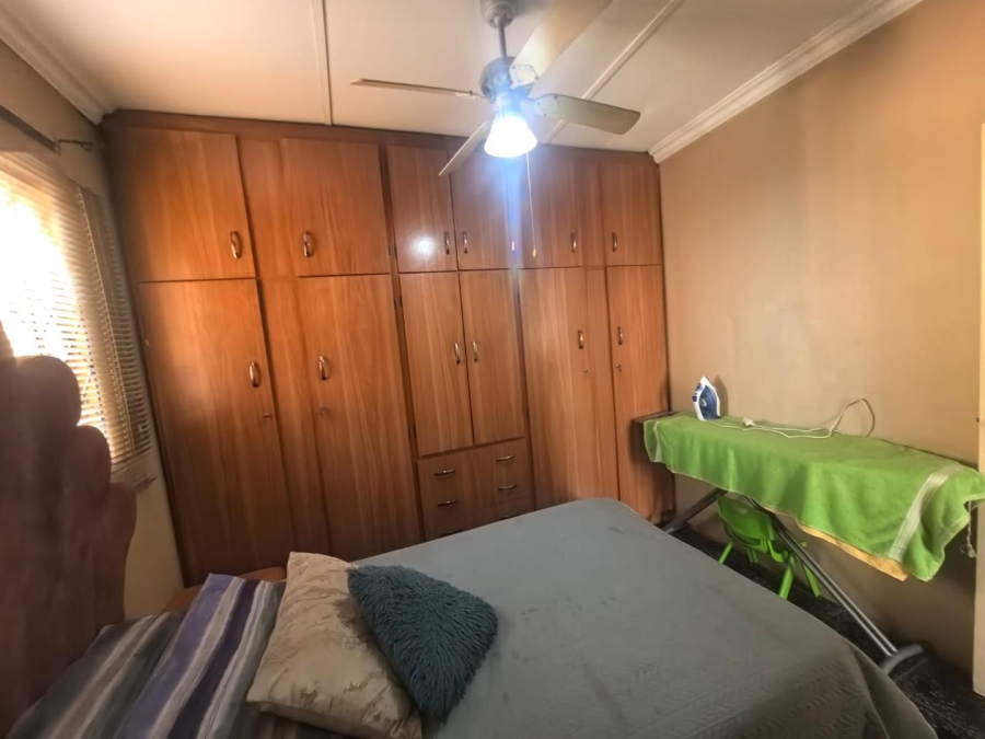 5 Bedroom Property for Sale in Shallcross KwaZulu-Natal