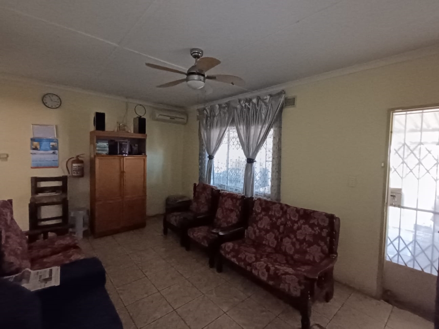 2 Bedroom Property for Sale in Sea View KwaZulu-Natal