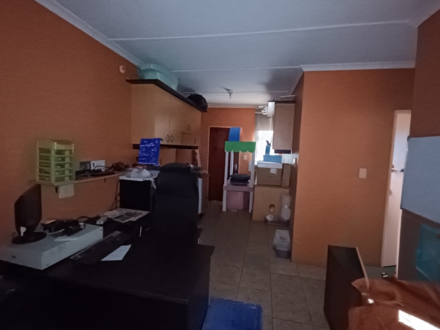 2 Bedroom Property for Sale in Sea View KwaZulu-Natal