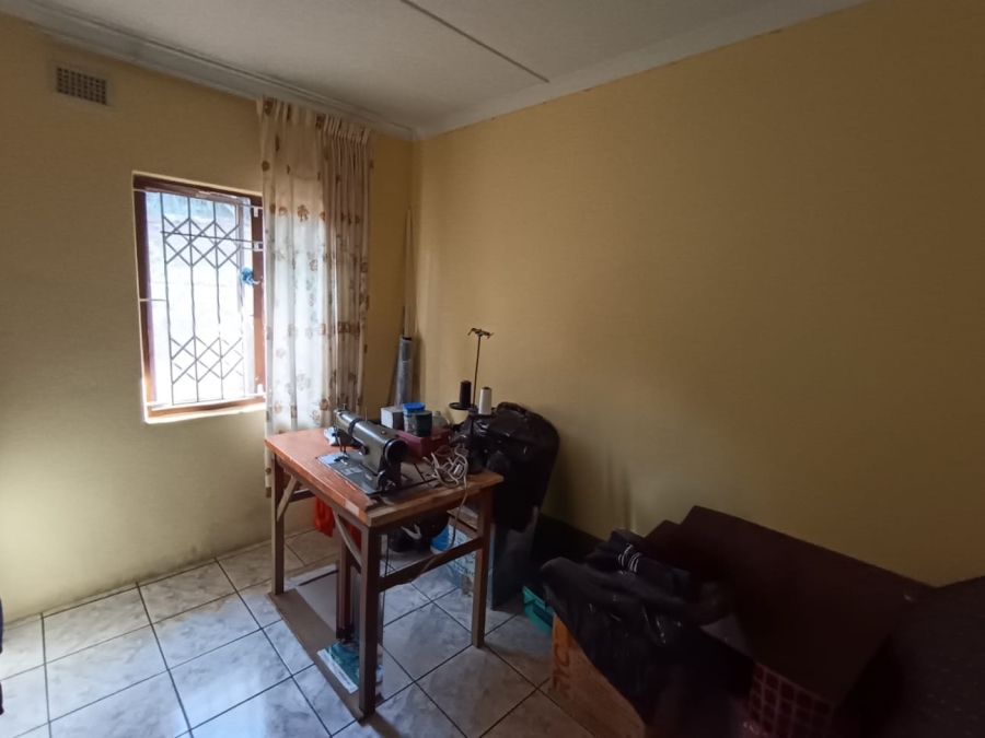 2 Bedroom Property for Sale in Sea View KwaZulu-Natal