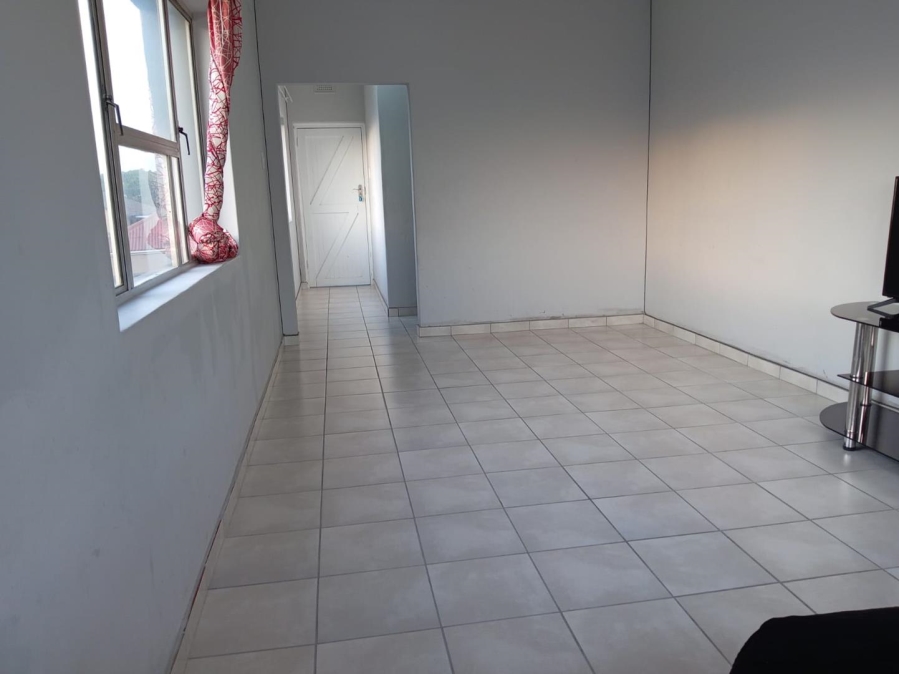 2 Bedroom Property for Sale in Bluff KwaZulu-Natal