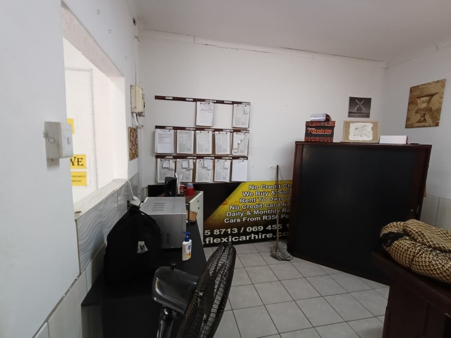To Let Commercial Property for Rent in Pinetown KwaZulu-Natal