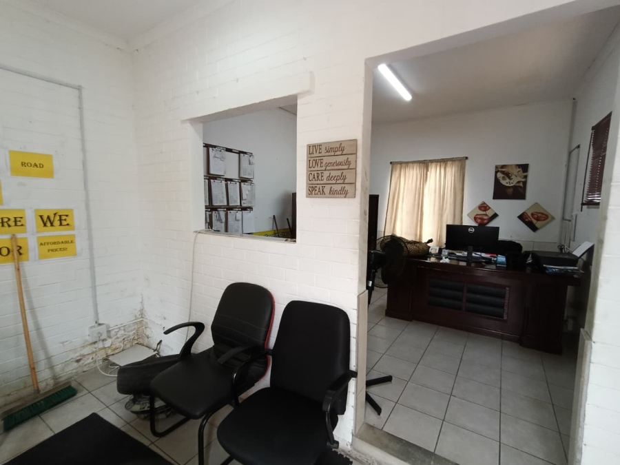 To Let Commercial Property for Rent in Pinetown KwaZulu-Natal
