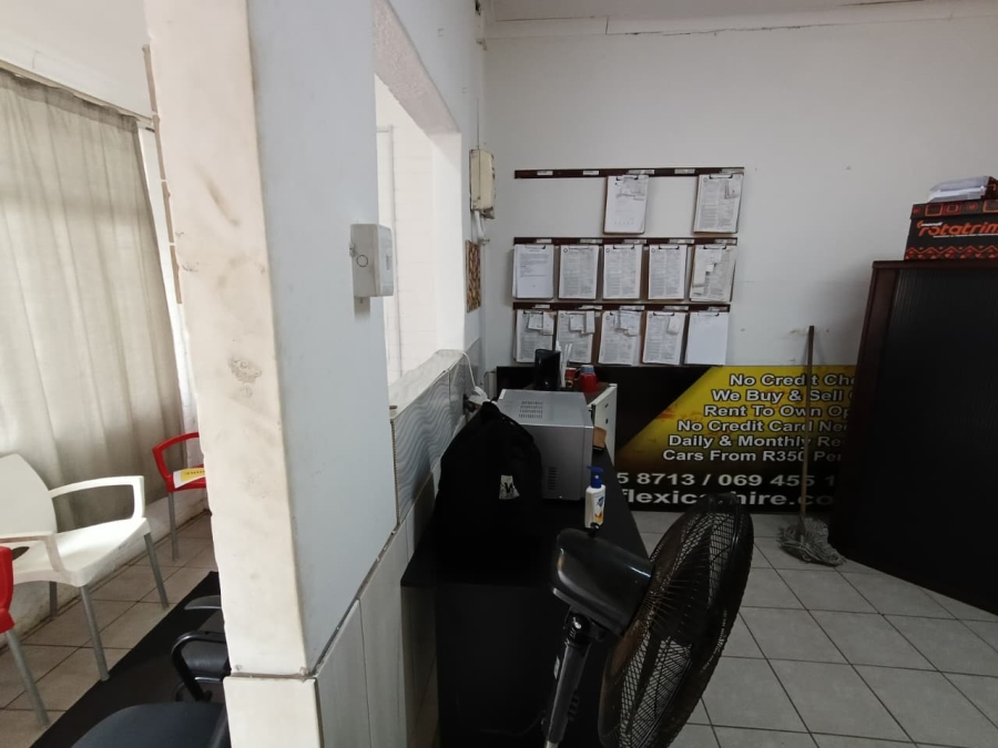 To Let Commercial Property for Rent in Pinetown KwaZulu-Natal