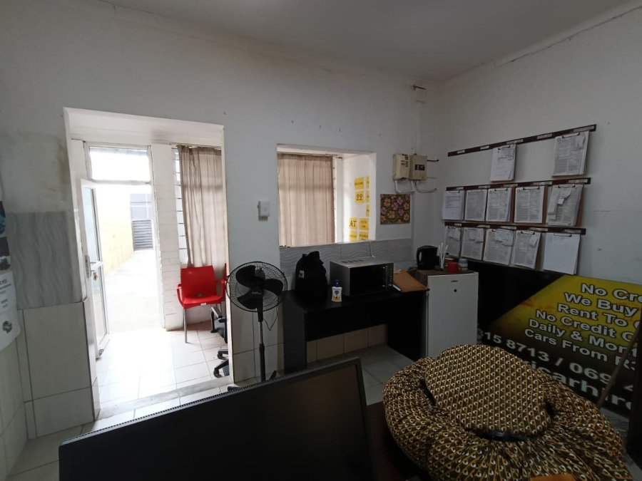 To Let Commercial Property for Rent in Pinetown KwaZulu-Natal