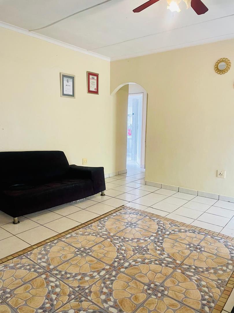 4 Bedroom Property for Sale in Regency Park KwaZulu-Natal