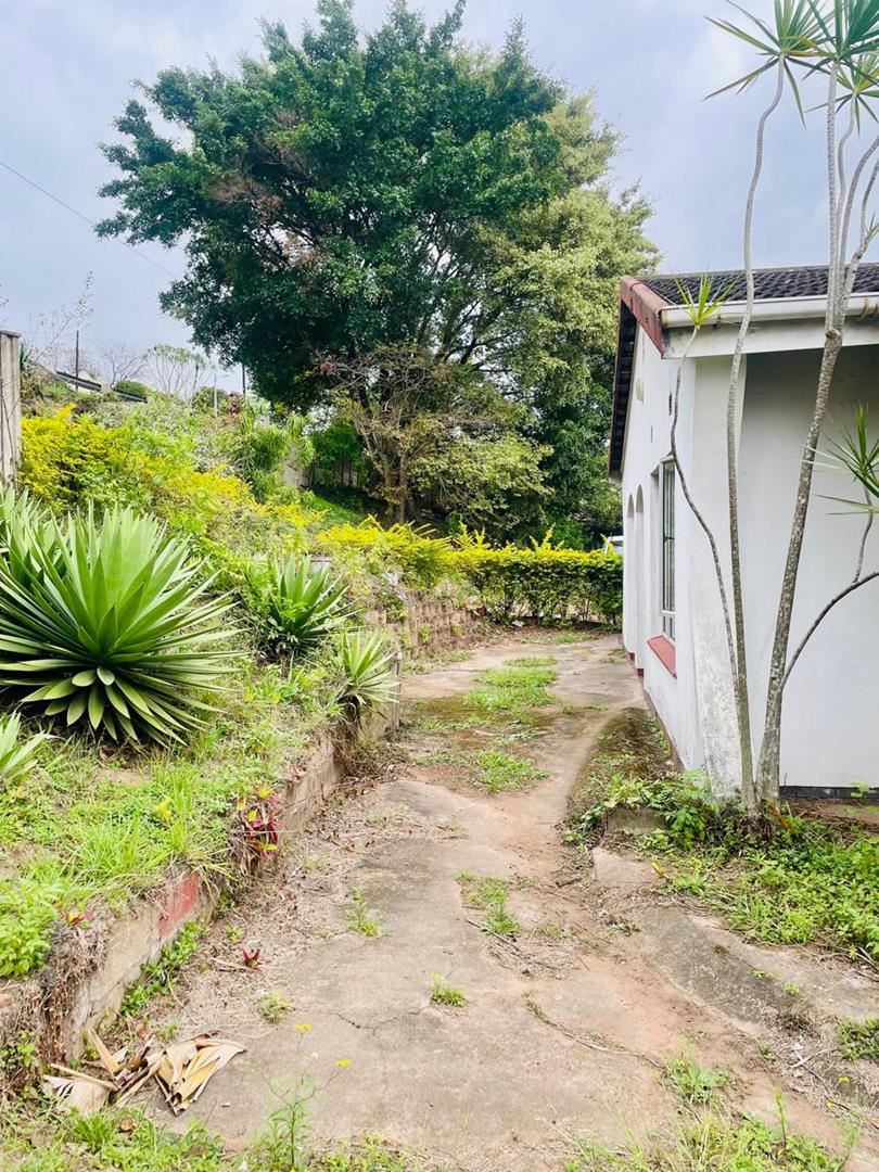 4 Bedroom Property for Sale in Regency Park KwaZulu-Natal