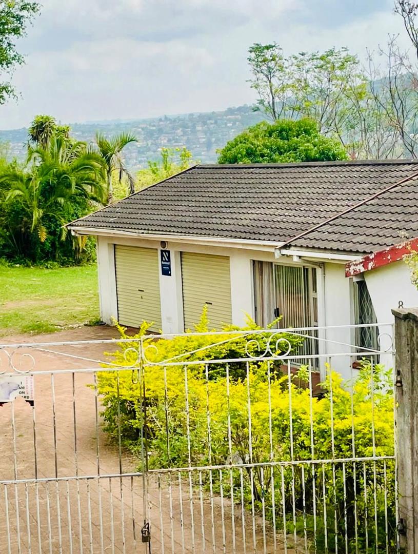 4 Bedroom Property for Sale in Regency Park KwaZulu-Natal