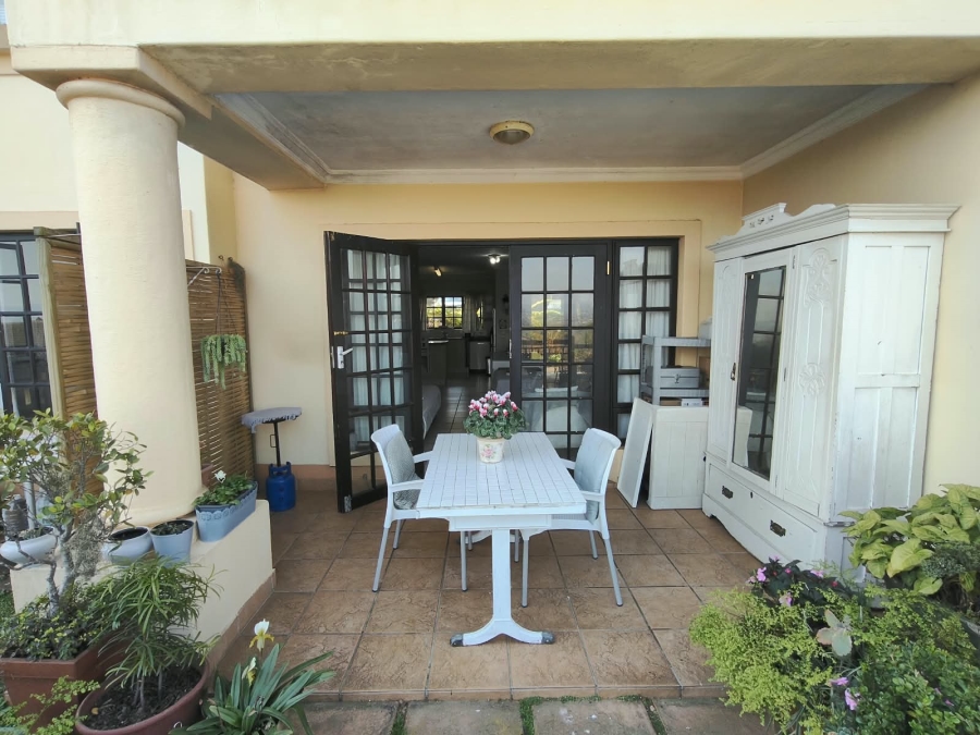 1 Bedroom Property for Sale in Eagle Ridge Estate KwaZulu-Natal