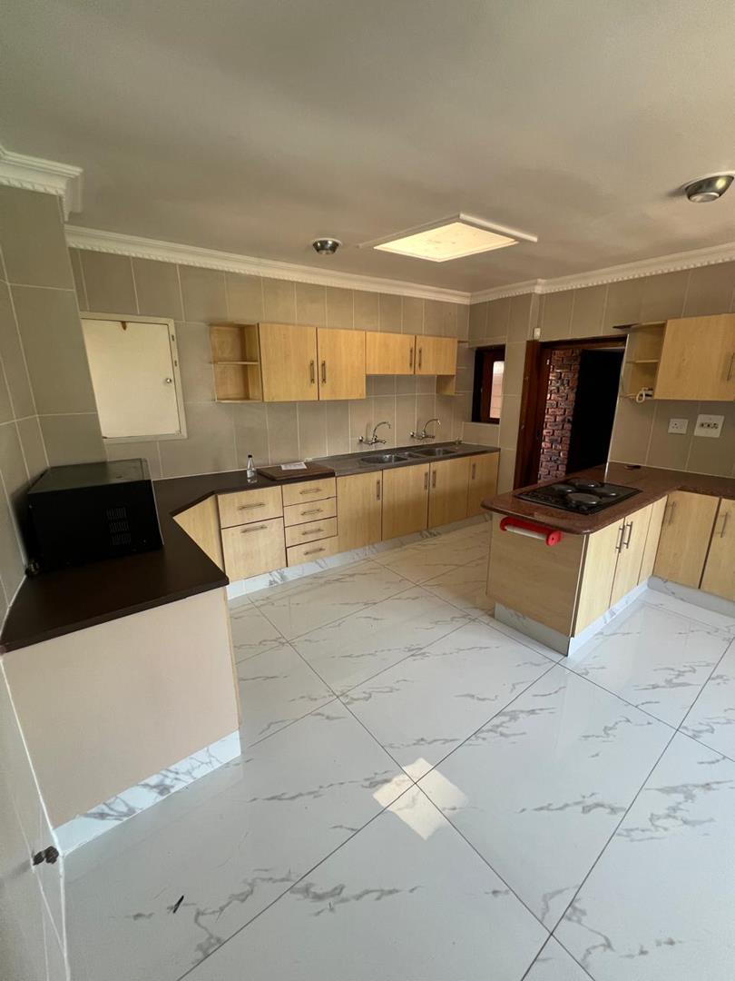 4 Bedroom Property for Sale in Reservoir Hills KwaZulu-Natal